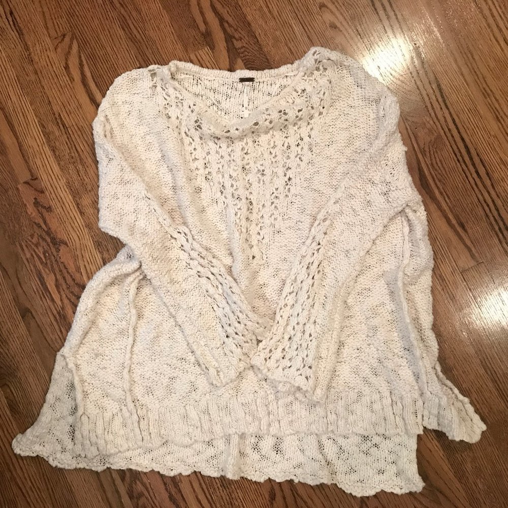 Free People Oversized Sweater in Creme